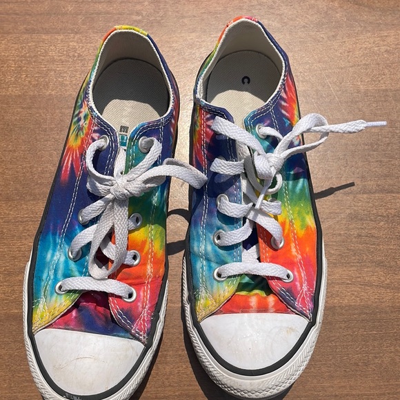 Girls youth size 3 tie die converse - Picture 1 of 2
